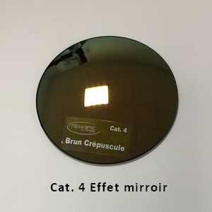 Verre à effet mirroir